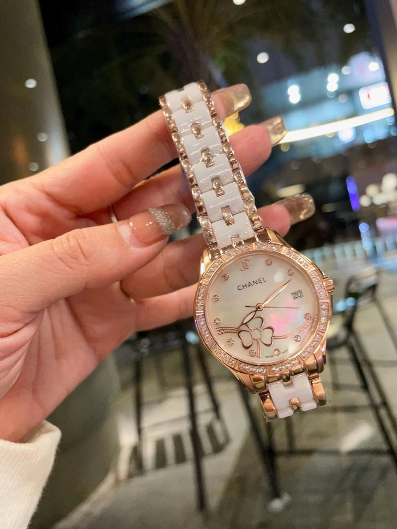 WrinkleFree CHANEL Watches 181398