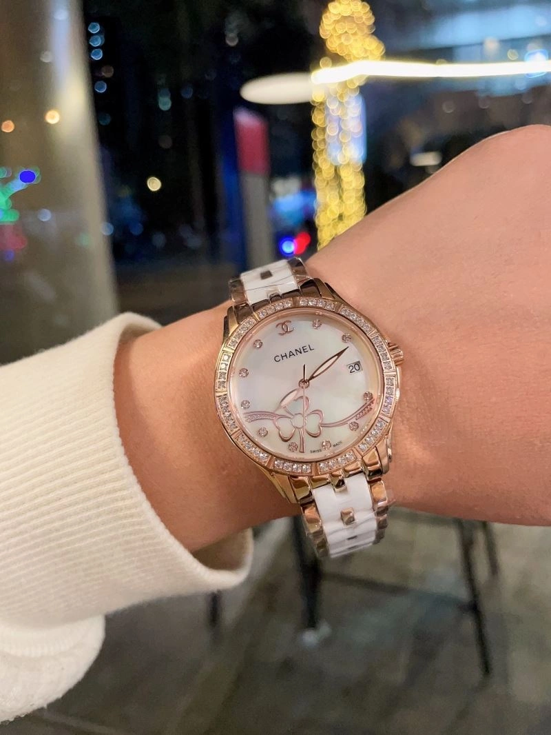 WrinkleFree CHANEL Watches 181398