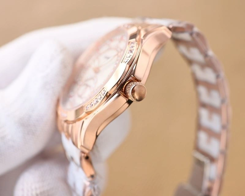 RelaxedFit CHANEL Watches 181414