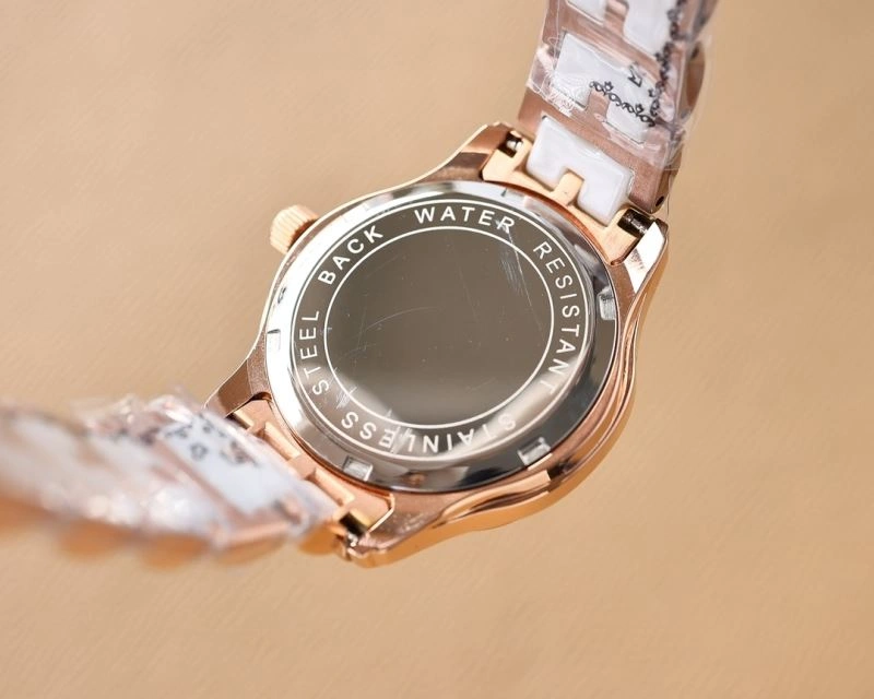 RelaxedFit CHANEL Watches 181414