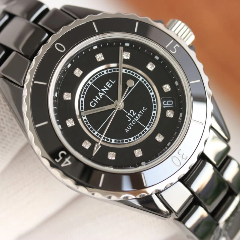 Classic CHANEL Watches 181396