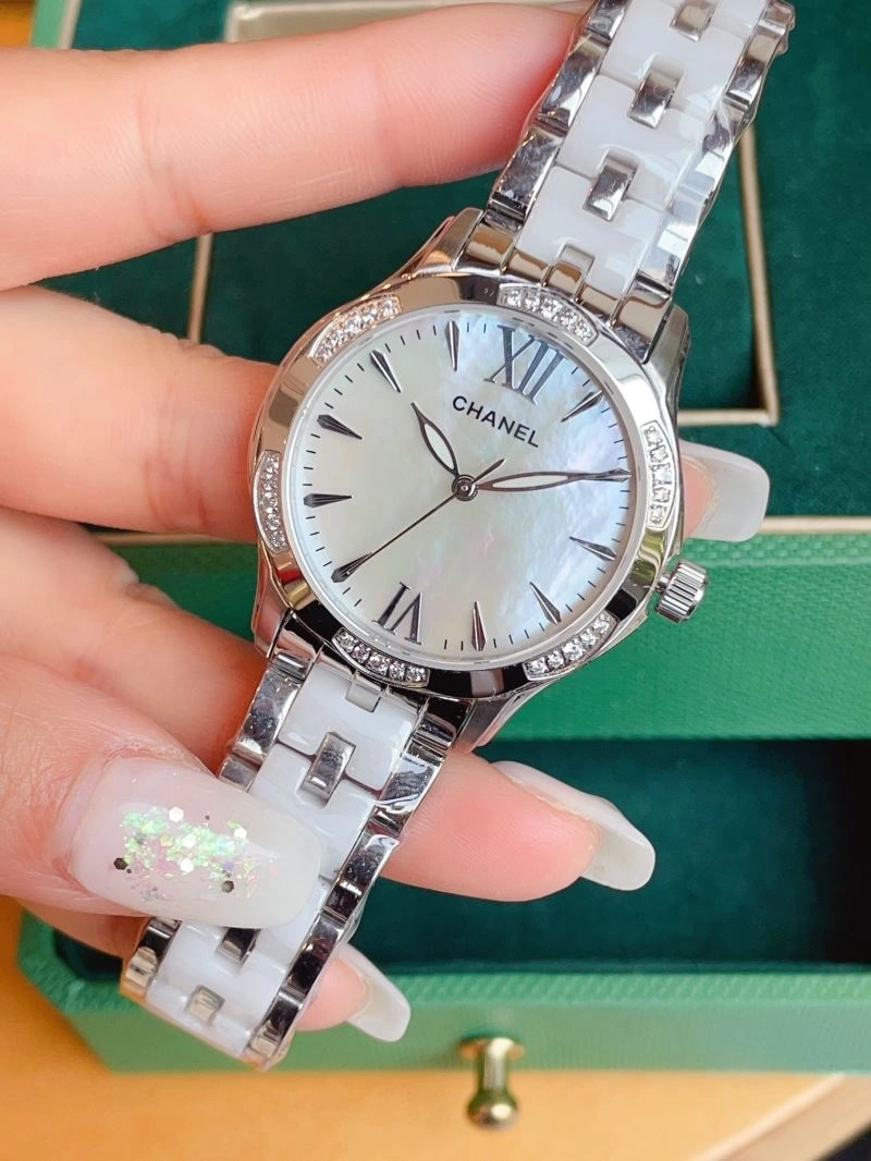 CHANEL Watches Comfortable 181397