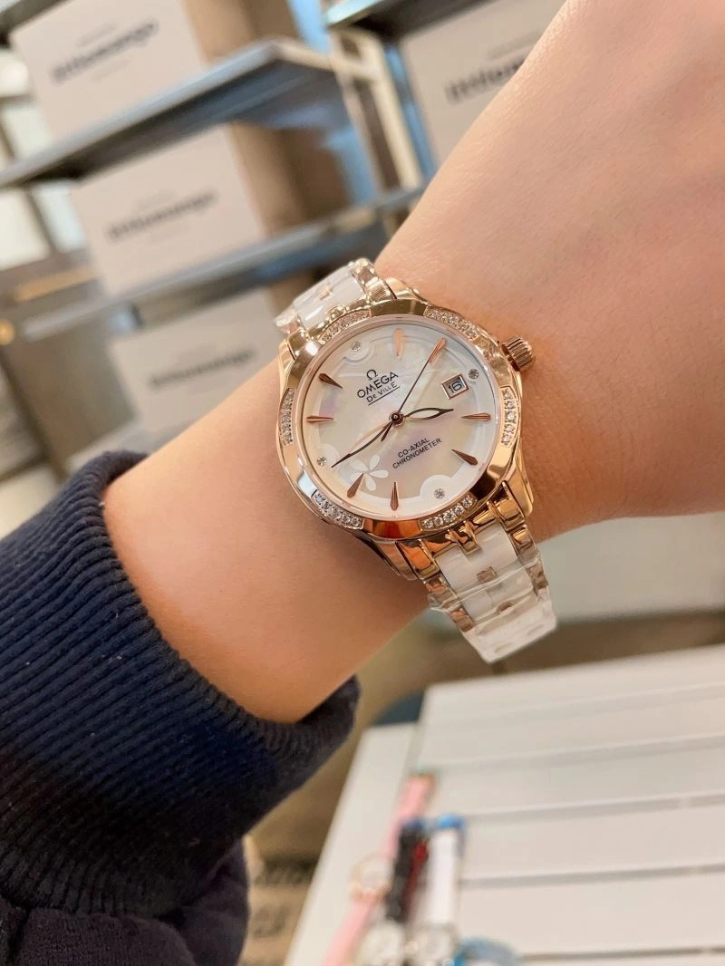 SunProtective CHANEL Watches 181407