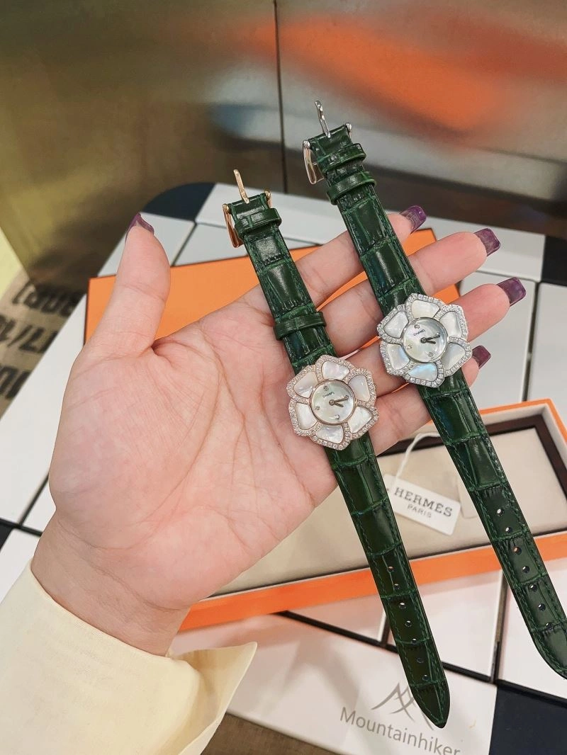 Lightweight CHANEL Watches 181408
