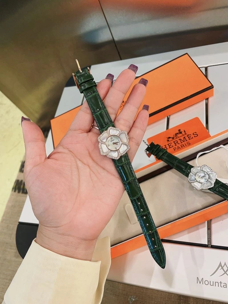 Lightweight CHANEL Watches 181408