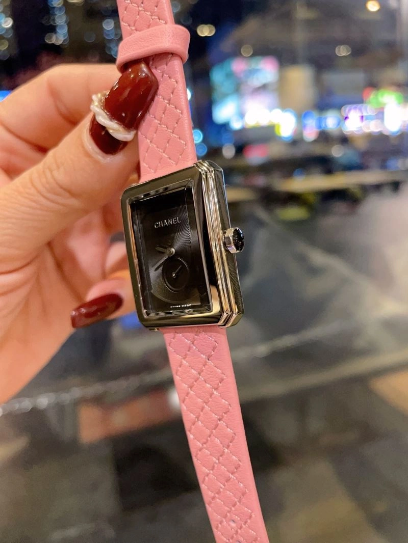 SmartChoice CHANEL Watches 181403
