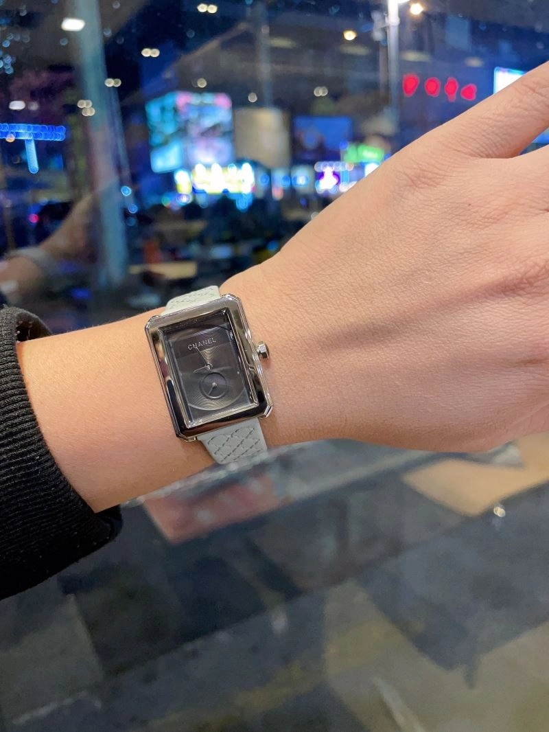 SmartChoice CHANEL Watches 181403