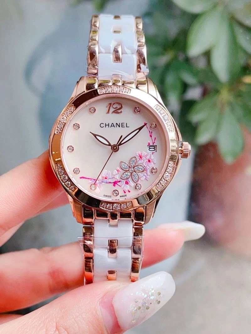 Tailored CHANEL Watches 181387