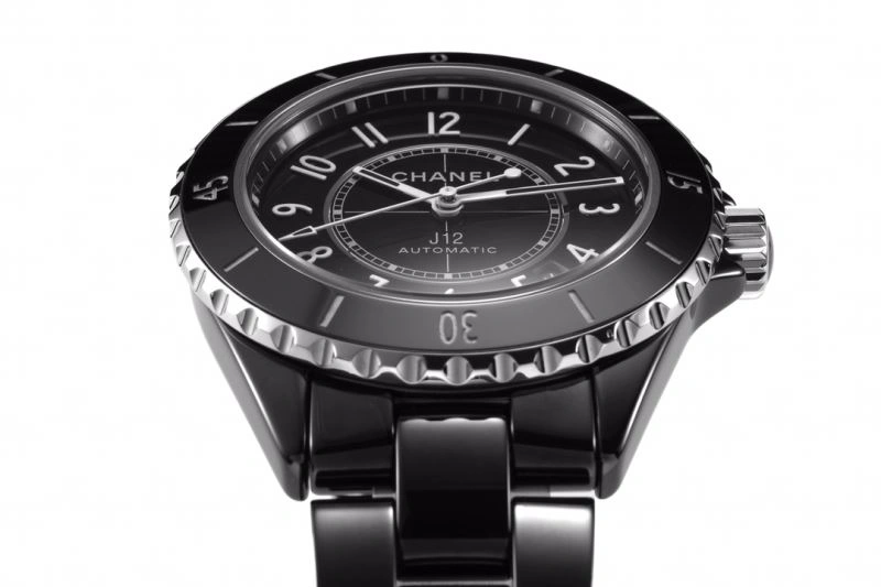 Contemporary CHANEL Watches 181388