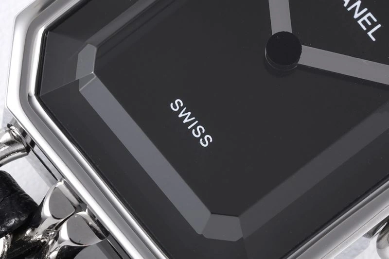 CHANEL Watches Upgraded 181382