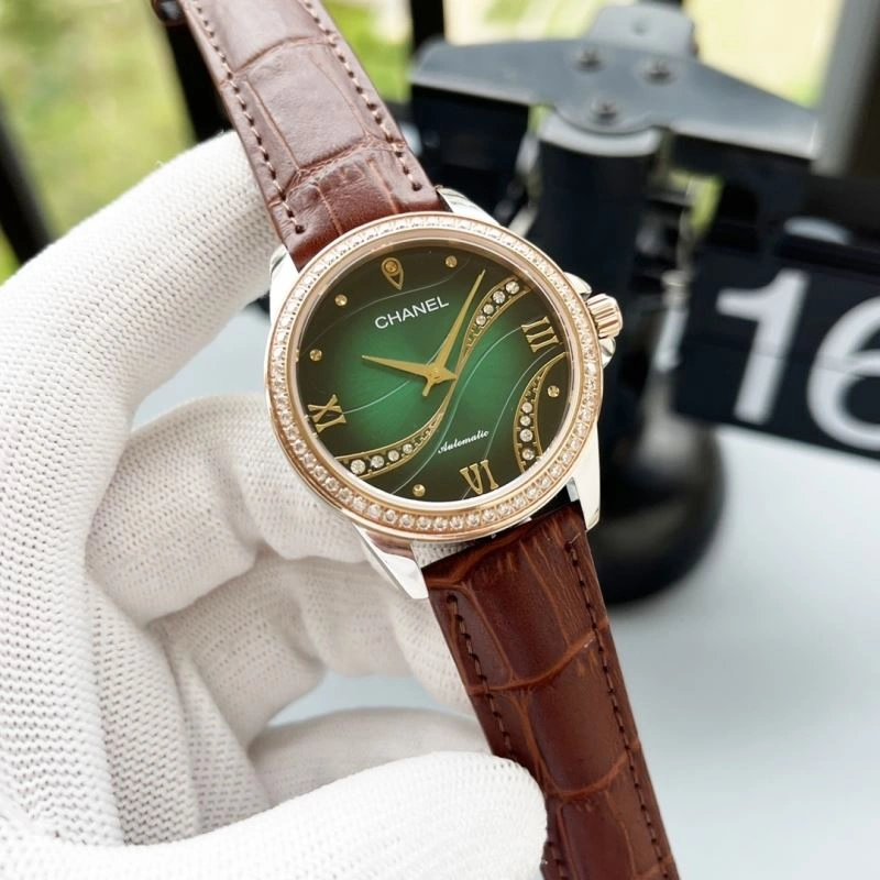 FreshLook CHANEL Watches 181366