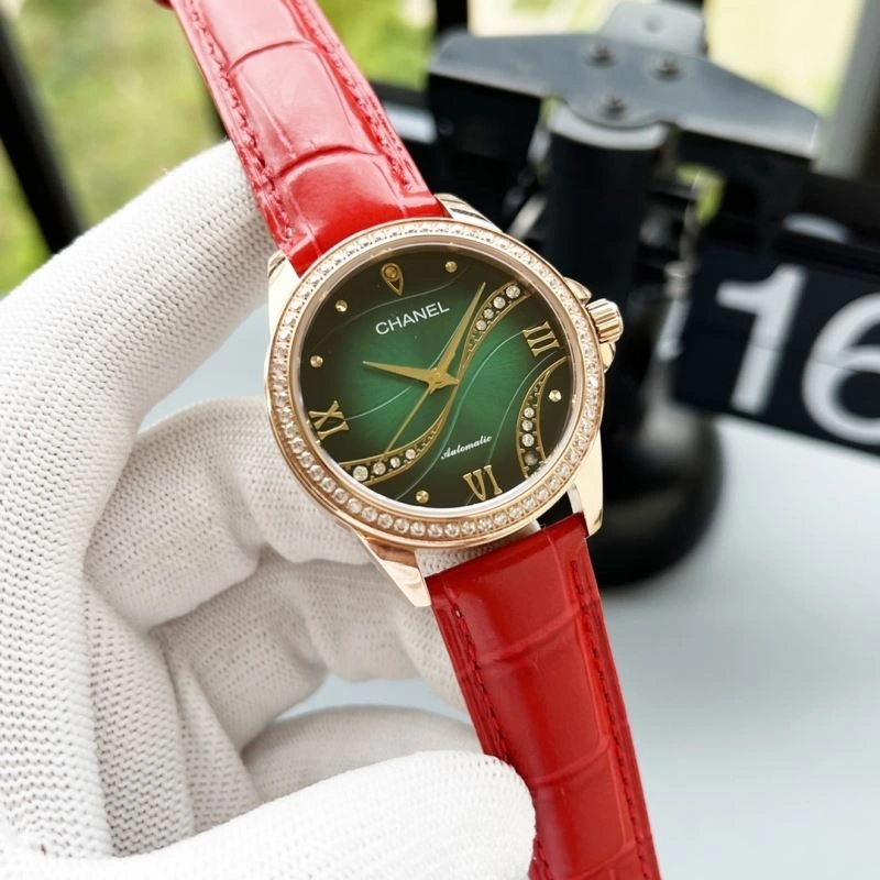 FreshLook CHANEL Watches 181366