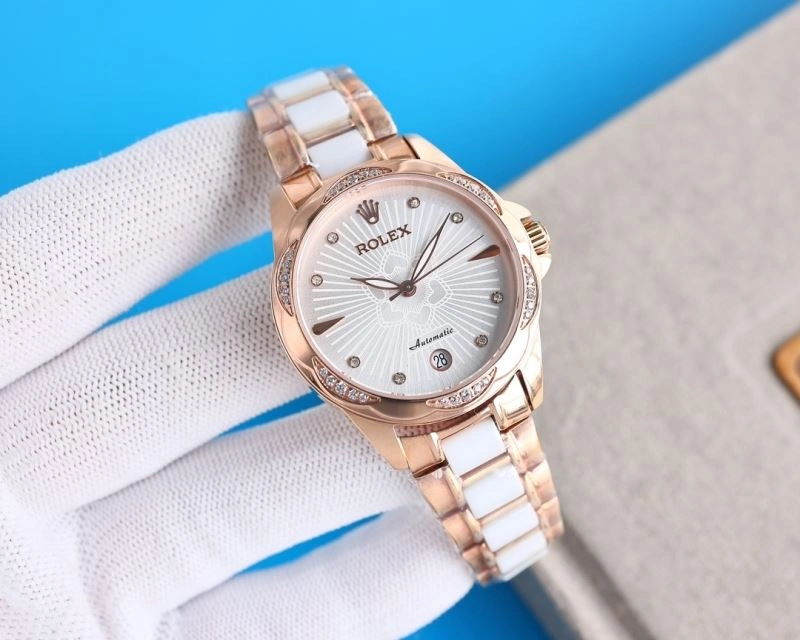 Bold CHANEL Watches 181376