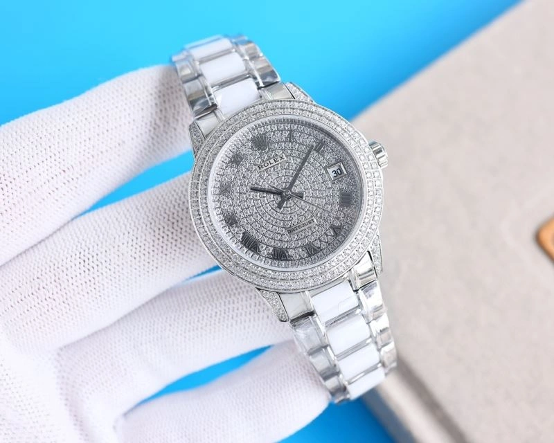 Versatile CHANEL Watches 181374