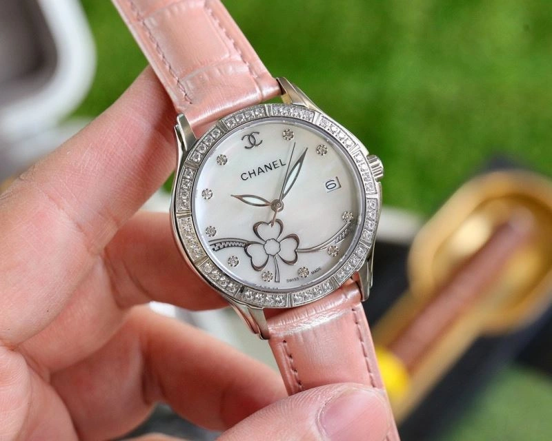 Lightweight CHANEL Watches 181355
