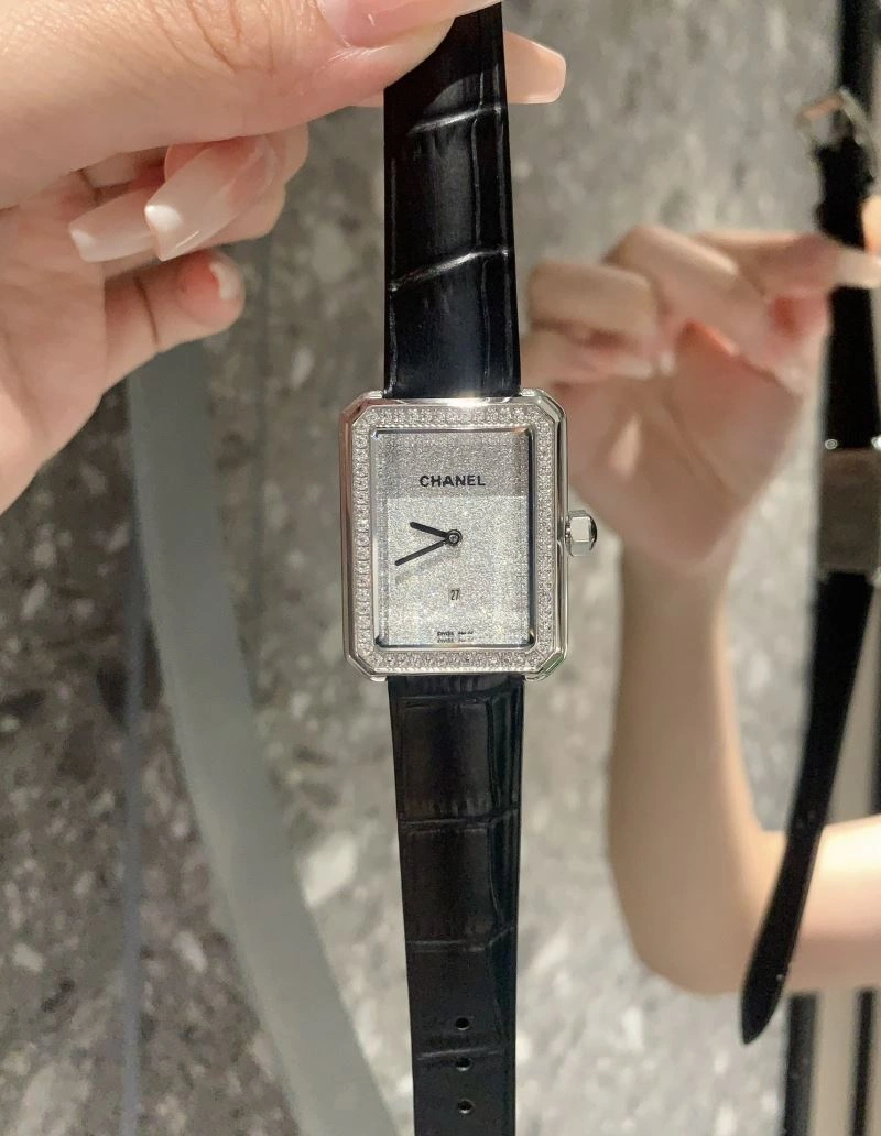 CHANEL Watches Chic 181341