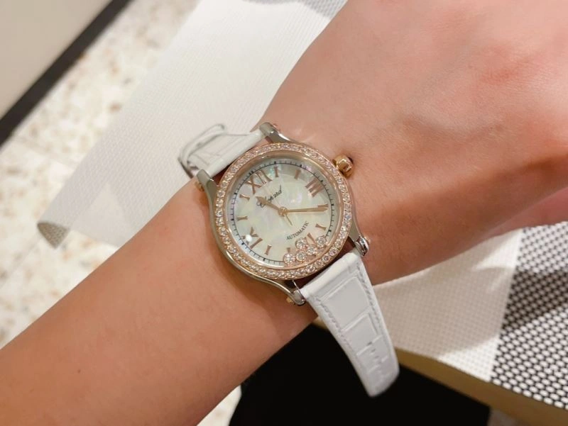 Classic CHOPARD Watches 181993