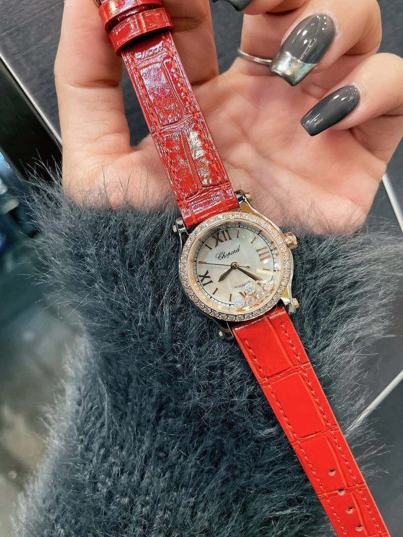 Fashionable CHOPARD Watches 181923