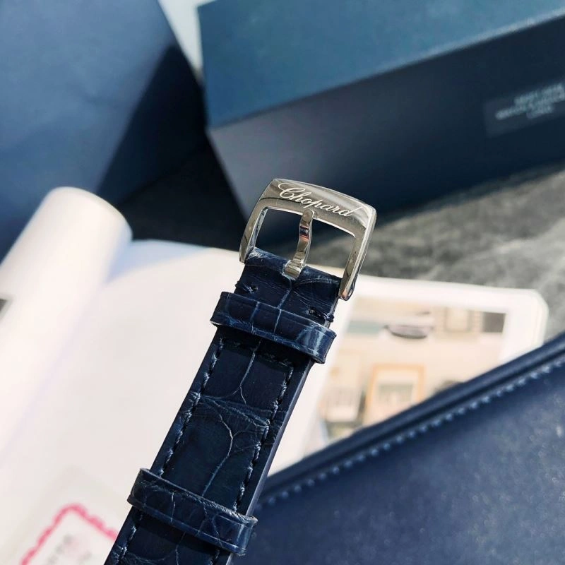 Lightweight CHOPARD Watches 181854
