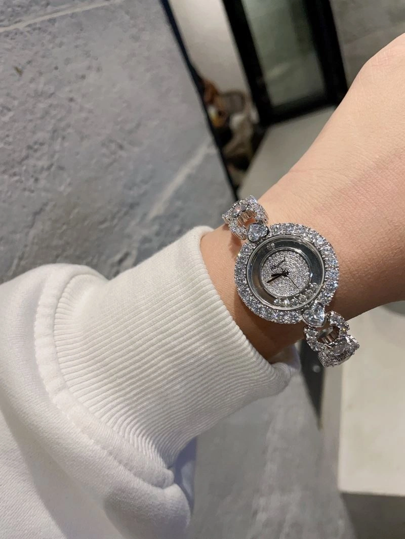 Comfortable CHOPARD Watches 181827