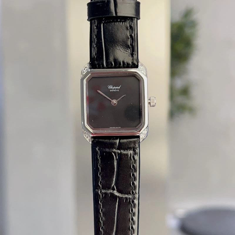Attractive CHOPARD Watches 181817