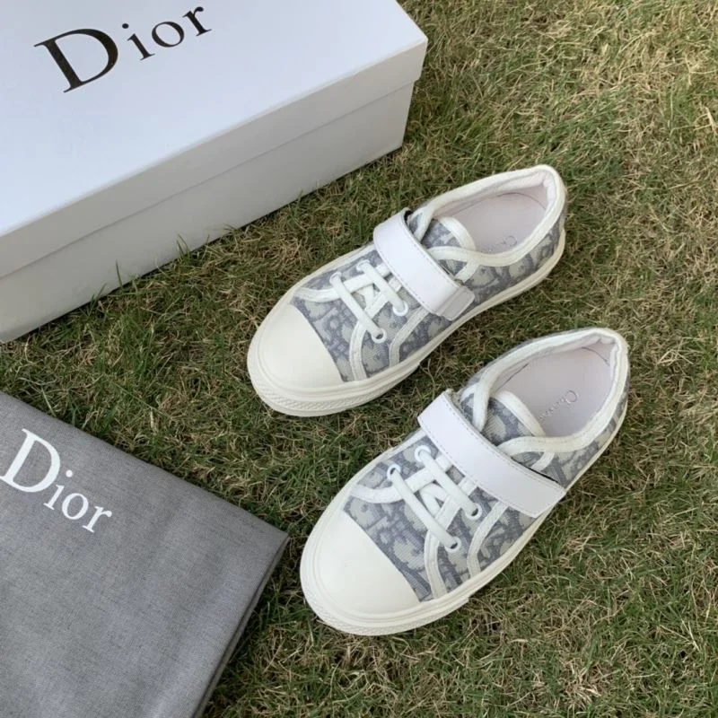 Durable CHRISTIAN DIOR SHOES 29816