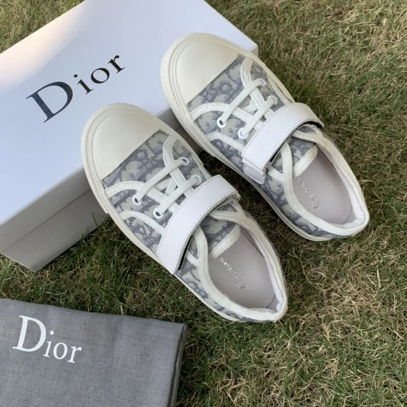 Durable CHRISTIAN DIOR SHOES 29816