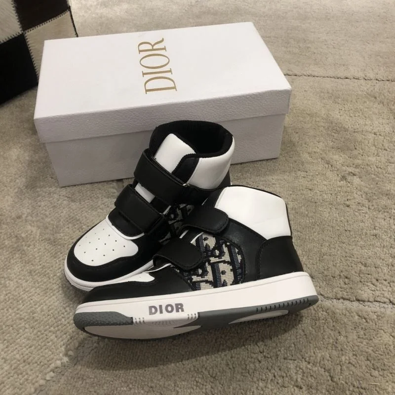 CHRISTIAN DIOR SHOES UrbanStyle 29810