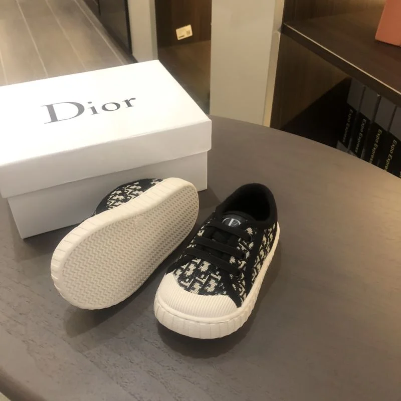 CHRISTIAN DIOR SHOES Trendsetting 29809
