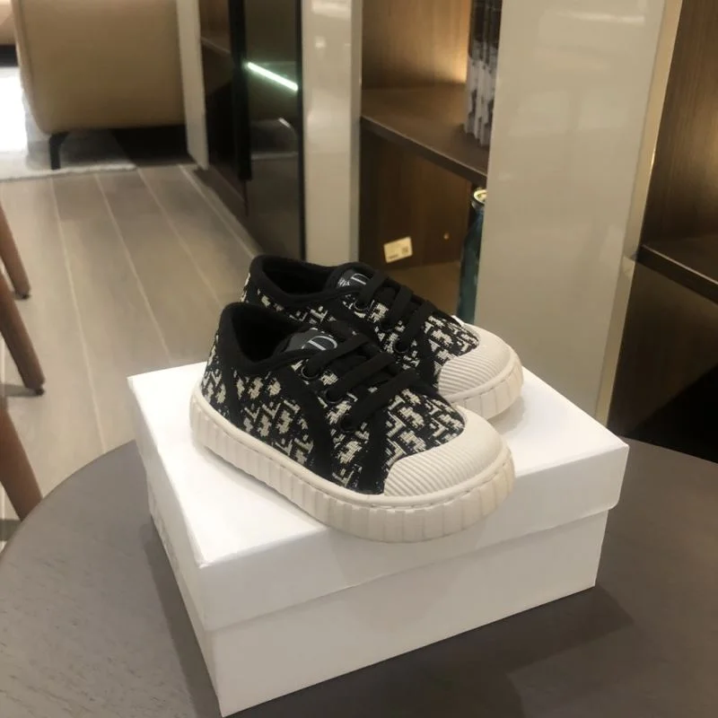 CHRISTIAN DIOR SHOES Trendsetting 29809