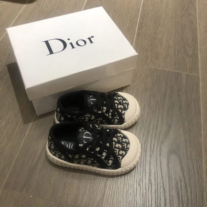 CHRISTIAN DIOR SHOES Trendsetting 29809