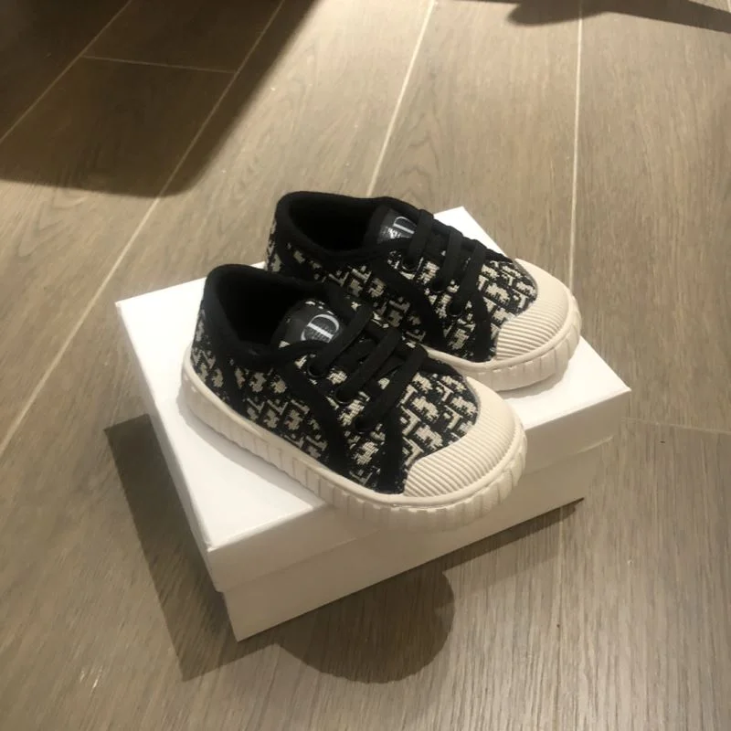 CHRISTIAN DIOR SHOES Trendsetting 29809