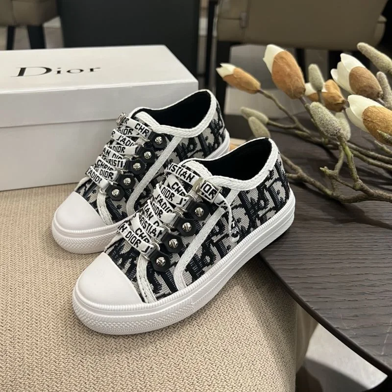 CHRISTIAN DIOR SHOES Modern 29801
