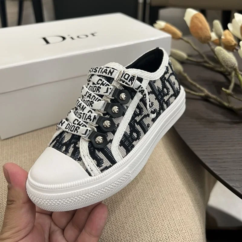 CHRISTIAN DIOR SHOES Modern 29801