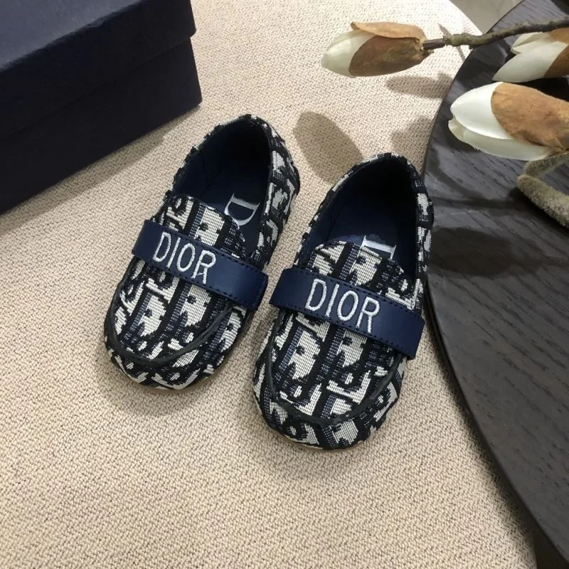 WaterResistant CHRISTIAN DIOR SHOES 29803