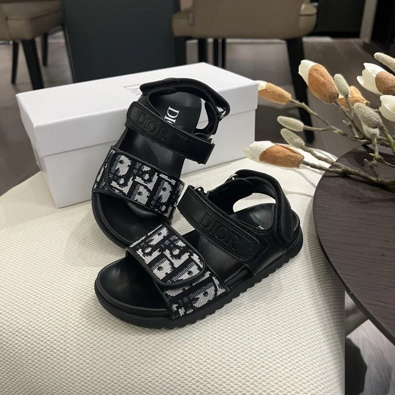 CHRISTIAN DIOR SHOES Attractive 29800
