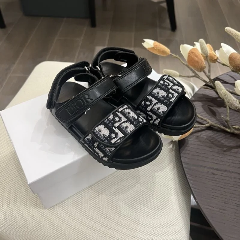 CHRISTIAN DIOR SHOES Attractive 29800