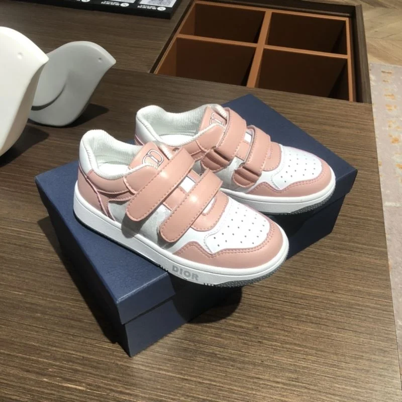 WellDesigned CHRISTIAN DIOR SHOES 29365
