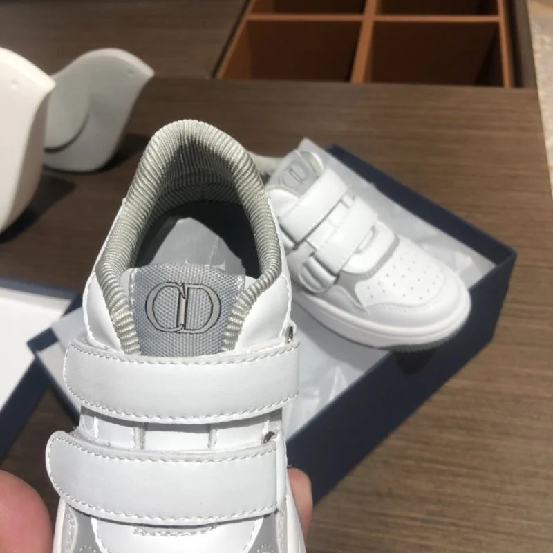 Functional CHRISTIAN DIOR SHOES 29361