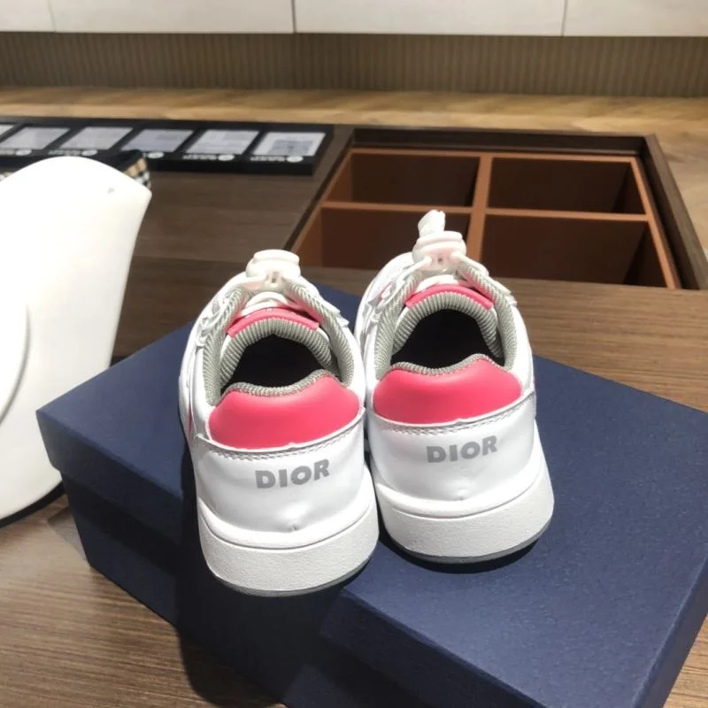 Sporty CHRISTIAN DIOR SHOES 30244