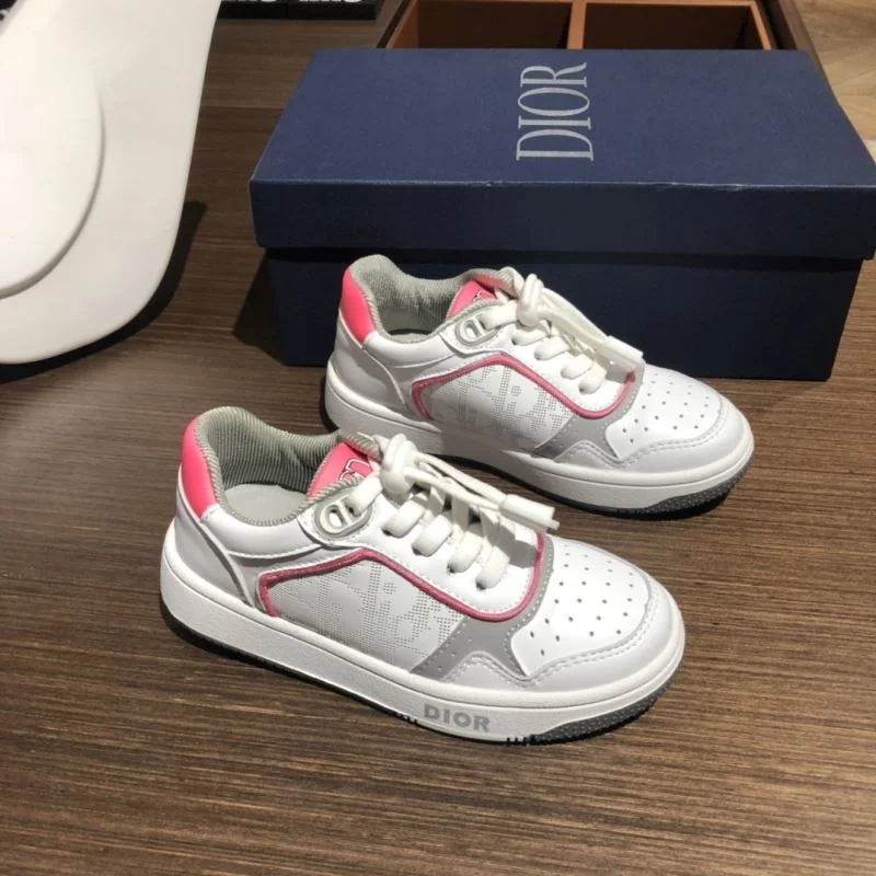 Sporty CHRISTIAN DIOR SHOES 30244