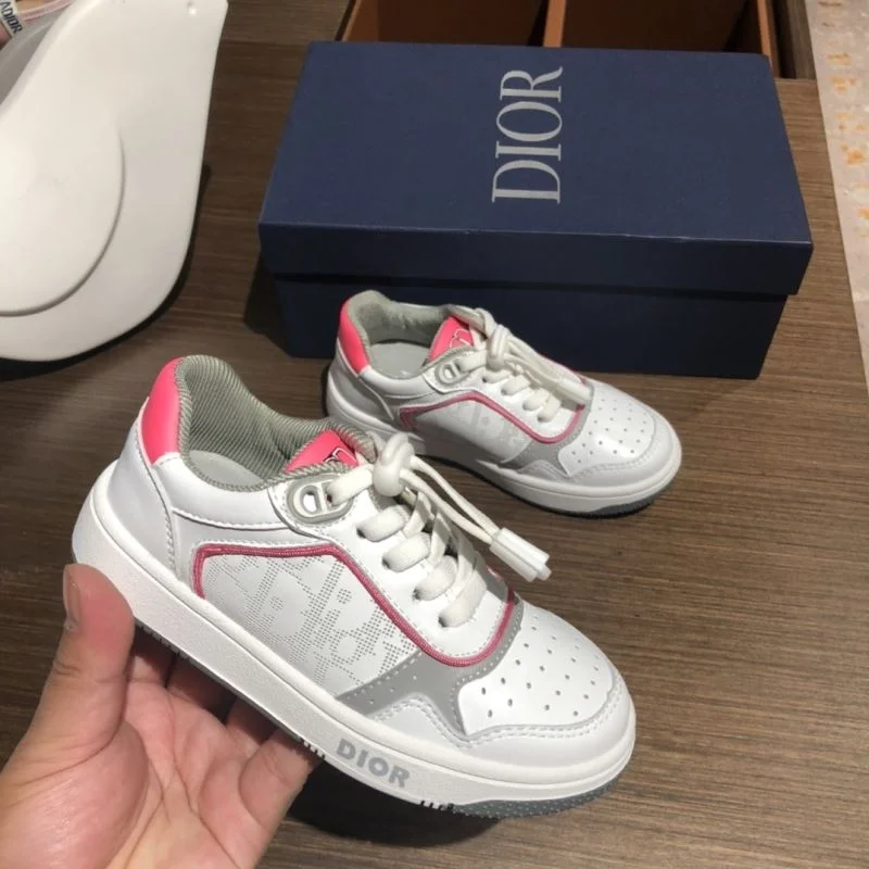 Sporty CHRISTIAN DIOR SHOES 30244