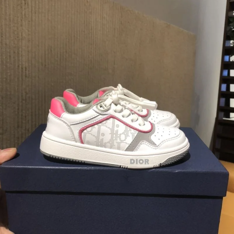 Sporty CHRISTIAN DIOR SHOES 30244