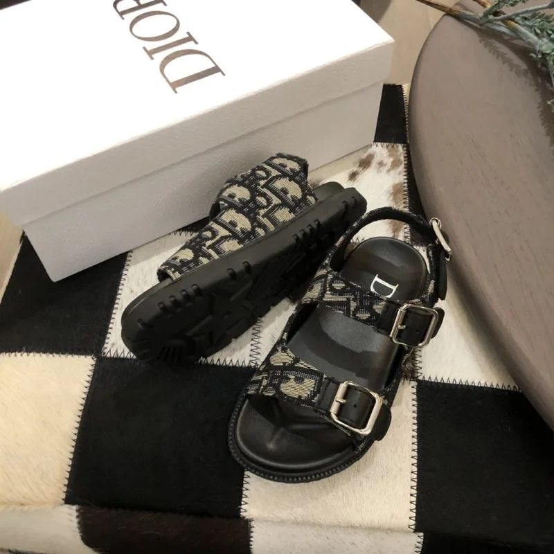GoodFit CHRISTIAN DIOR SHOES 30237
