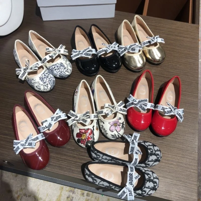 WaterResistant CHRISTIAN DIOR SHOES 30079
