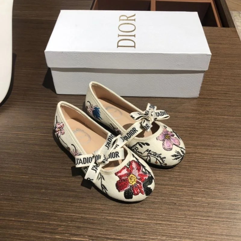 CHRISTIAN DIOR SHOES ModernLook 30078