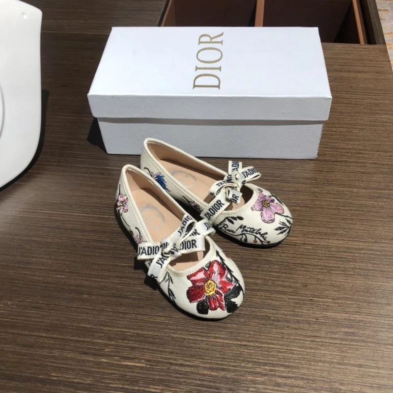 CHRISTIAN DIOR SHOES ModernLook 30078