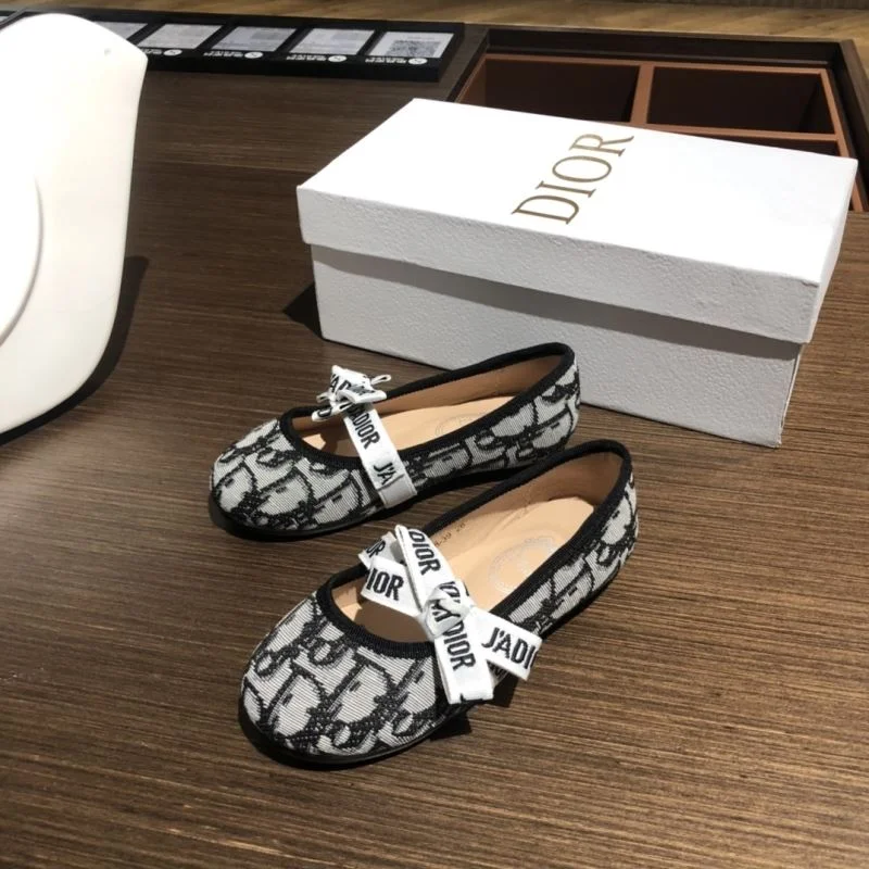 Practical CHRISTIAN DIOR SHOES 30071
