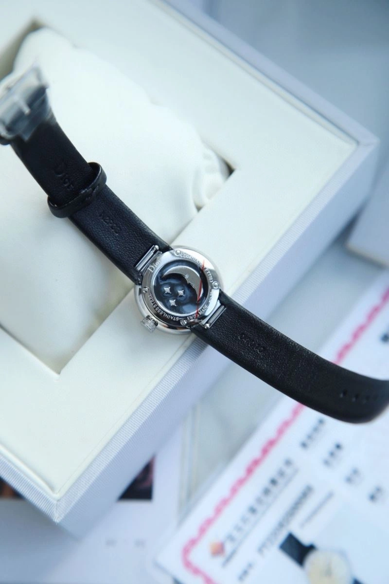 Modern CHRISTIAN DIOR Watches 182086