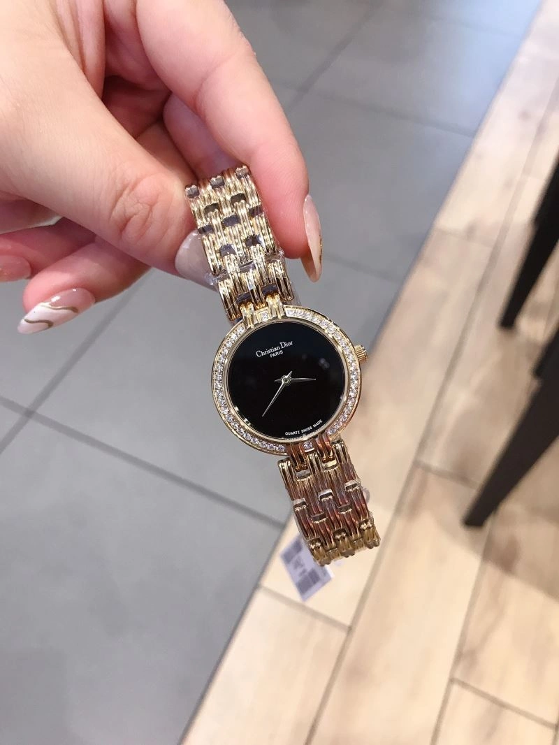 CHRISTIAN DIOR Watches WaterResistant 182084